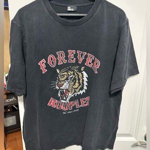 Men’s graphic T-shirt